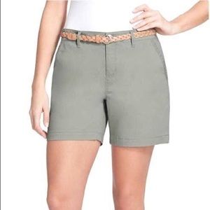 New Gloria Vanderbilt Nimah Short